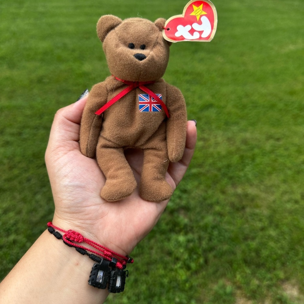 BUNDLE OF 2 Ty teenie beanie babies 1993 Britannia the bear